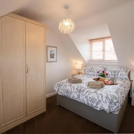 Estuary View 度假居 *