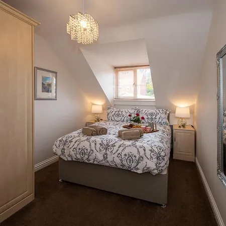 Estuary View וויטבי